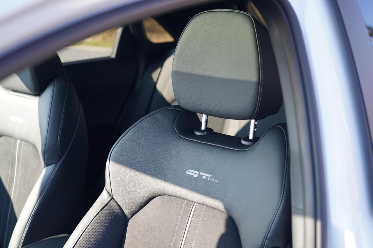 KIA CEE D Ceed 1.5 T-GDi GT-PlusLine Rijklaar vanaf ¤36.500,- Nu tijdelijke voordeel van ¤4.895,-