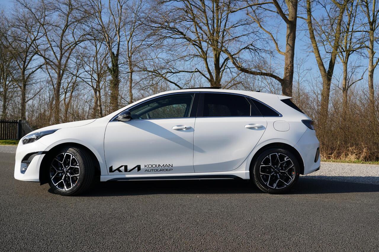 KIA CEE D Ceed 1.5 T-GDi GT-PlusLine Rijklaar vanaf ¤36.500,- Nu tijdelijke voordeel van ¤4.895,-