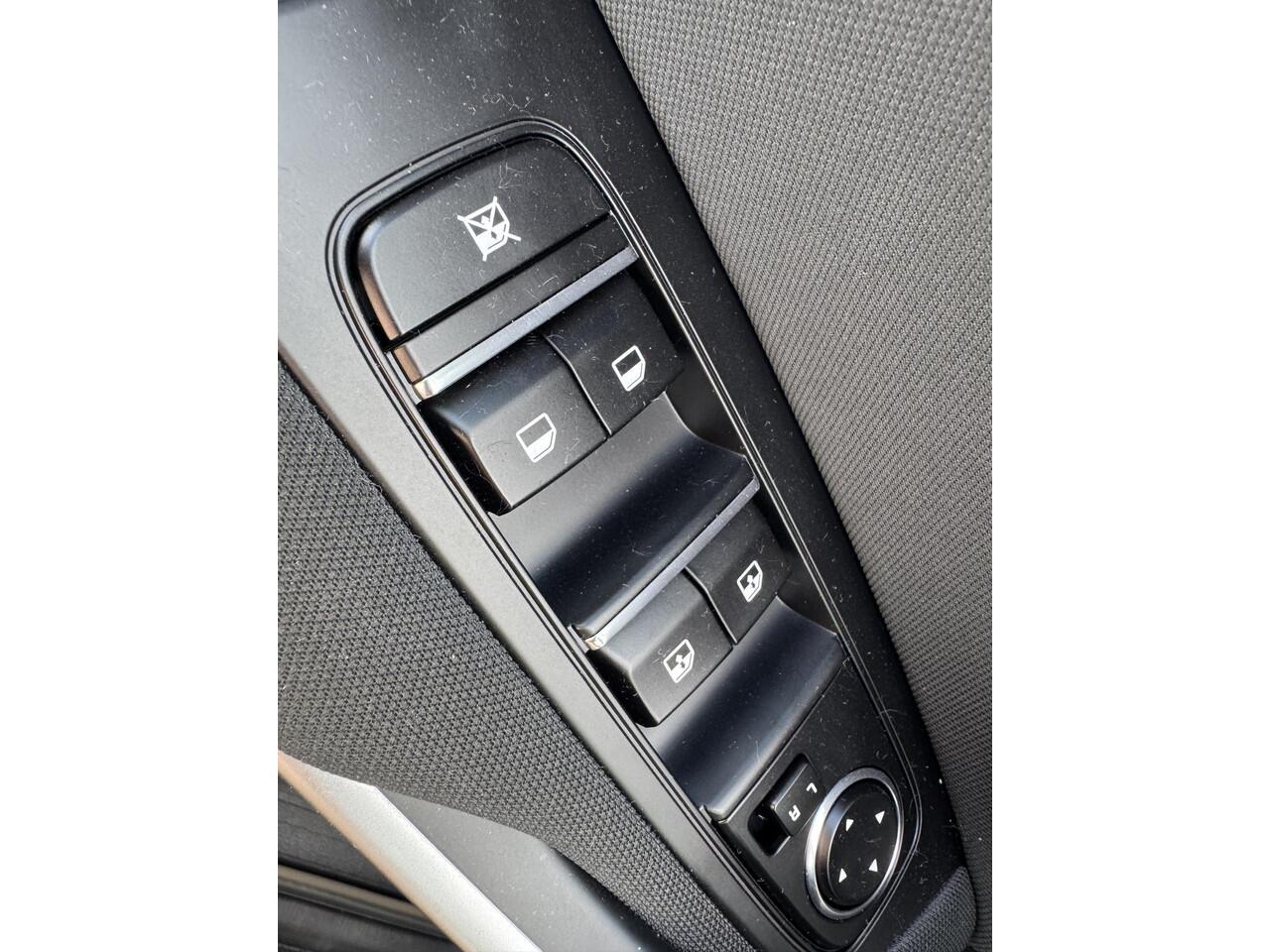 KIA CEE D Ceed Sportswagon 1.0 T-GDi ComfortLine Rijklaar vanaf ¤26.400,- Nu tijdelijke voordeel van ¤4.695,-