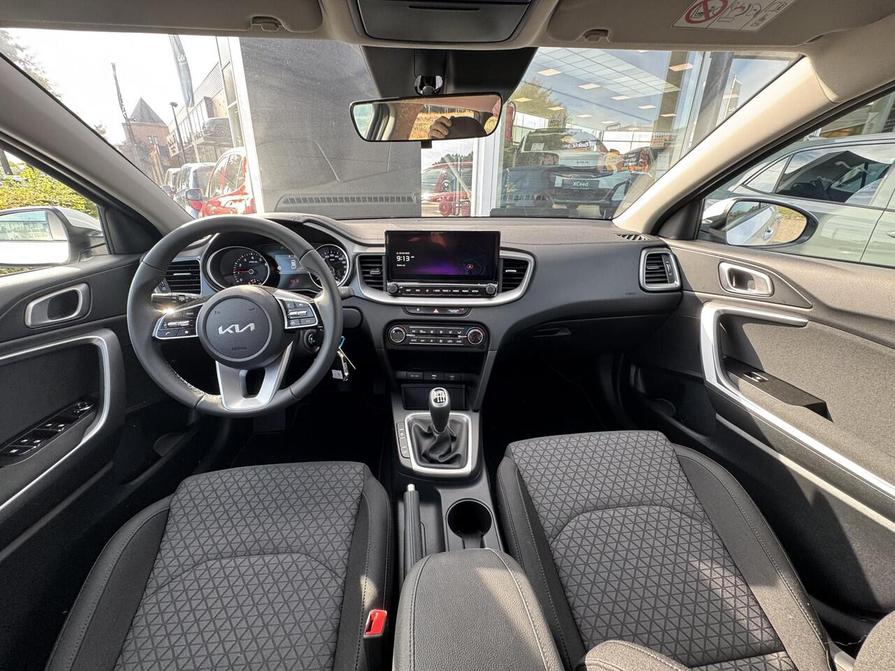 KIA CEE D Ceed Sportswagon 1.0 T-GDi ComfortLine Rijklaar vanaf ¤26.400,- Nu tijdelijke voordeel van ¤4.695,-