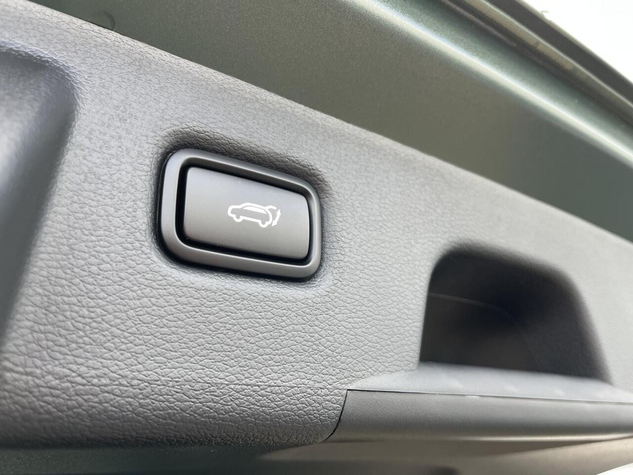 KIA CEE D Ceed Sportswagon 1.5 T-GDi GT-PlusLine ACTIE EXCLUSIEF BIJ KOOIJMAN TIEL: 0344-611400, NIEUW UIT VOORRAADLEVERBAAR! DIRECT RIJDEN!