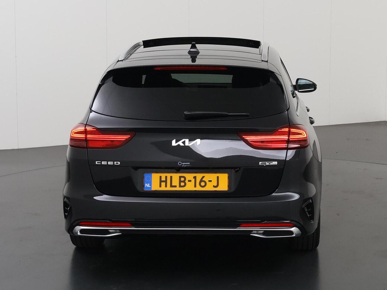 KIA CEE D Ceed Sportswagon 1.5 T-GDi GT-Line | Panoramadak | Matrix LED Koplampen | Stoel/Stuurverwarming | Keyless Go | Elektrisch bedienbare achterklep