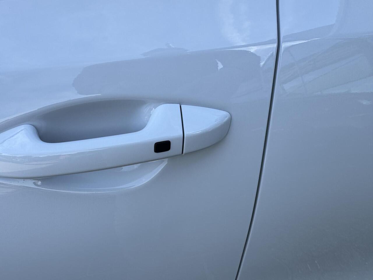 KIA CEE D Ceed Sportswagon 1.0 T-GDi Design Edition Rijklaar vanaf ¤29.495,- Nu tijdelijke voordeel van ¤8.400,-