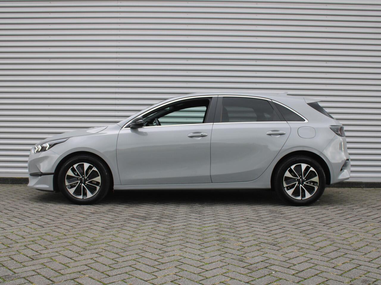 KIA CEE D Ceed 1.0 T-GDi MHEV Design Edition | Stuur-/stoelverwarming | Cruise adapt. | Camera | 16" LM | Dodehoekdetectie | JBL audio | LED |