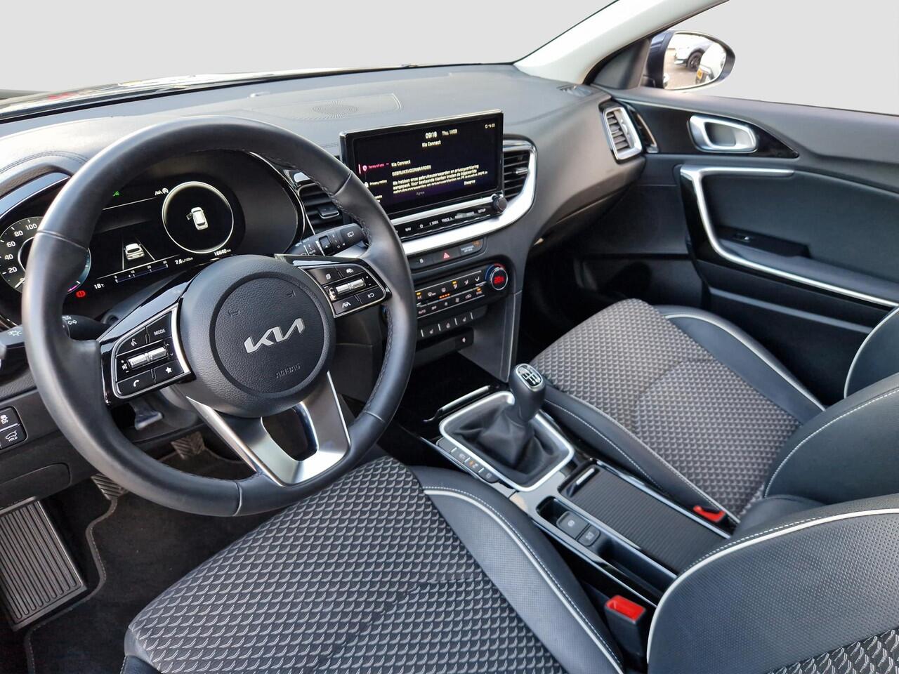 KIA CEE D Ceed Sportswagon 1.0 T-GDi DynamicPlusLine | Stoelverwarming | Dodehoek | LED | Key-Less | Navi |