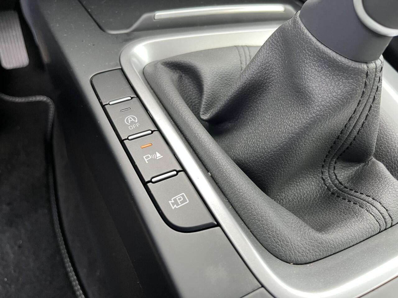 KIA CEE D Ceed Sportswagon 1.5 T-GDi DynamicLine NAVIGATIE / PDC / FULL LED / ACHTERUITRIJCAMERA