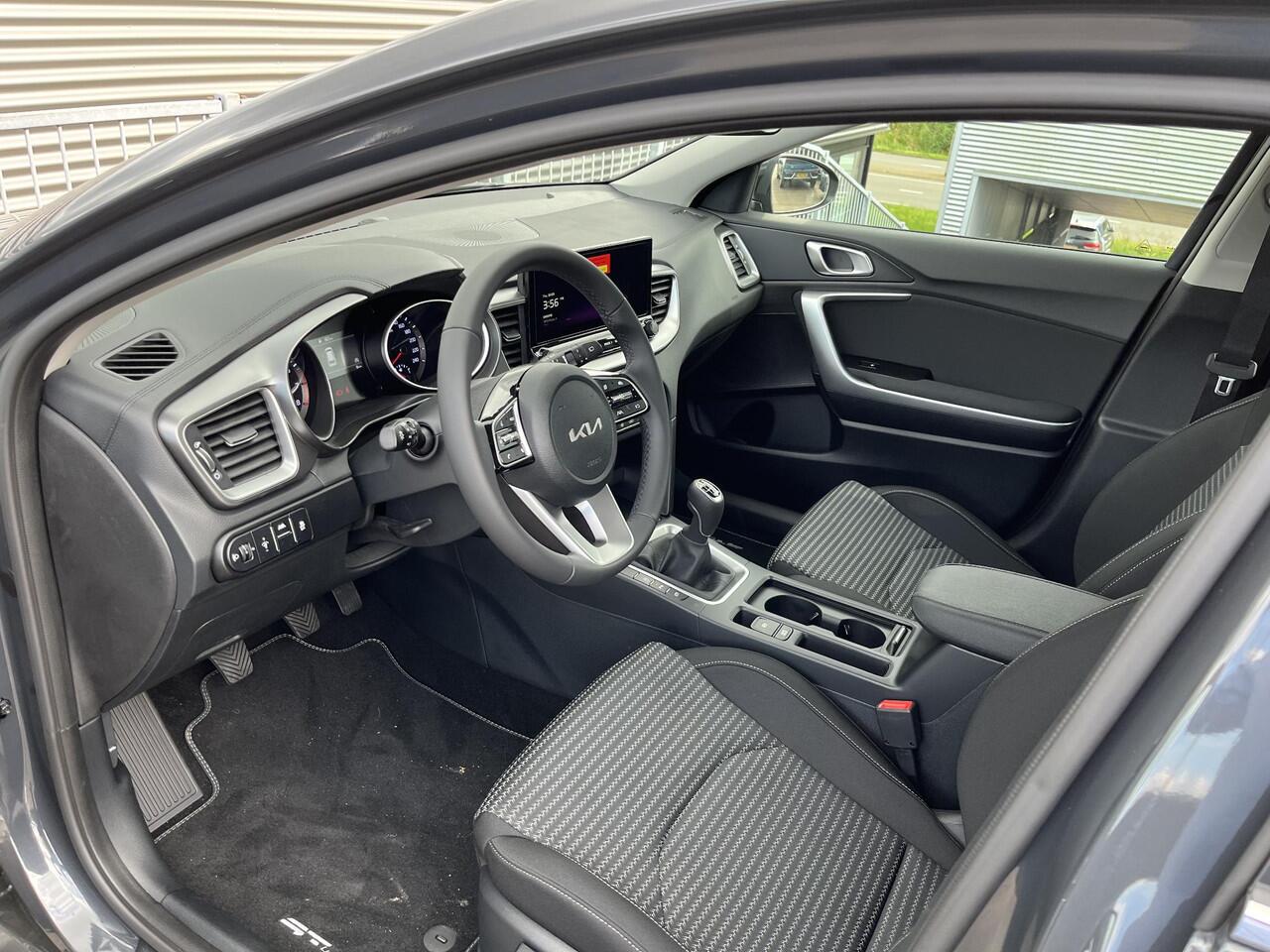 KIA CEE D Ceed Sportswagon 1.5 T-GDi DynamicLine NAVIGATIE / PDC / FULL LED / ACHTERUITRIJCAMERA