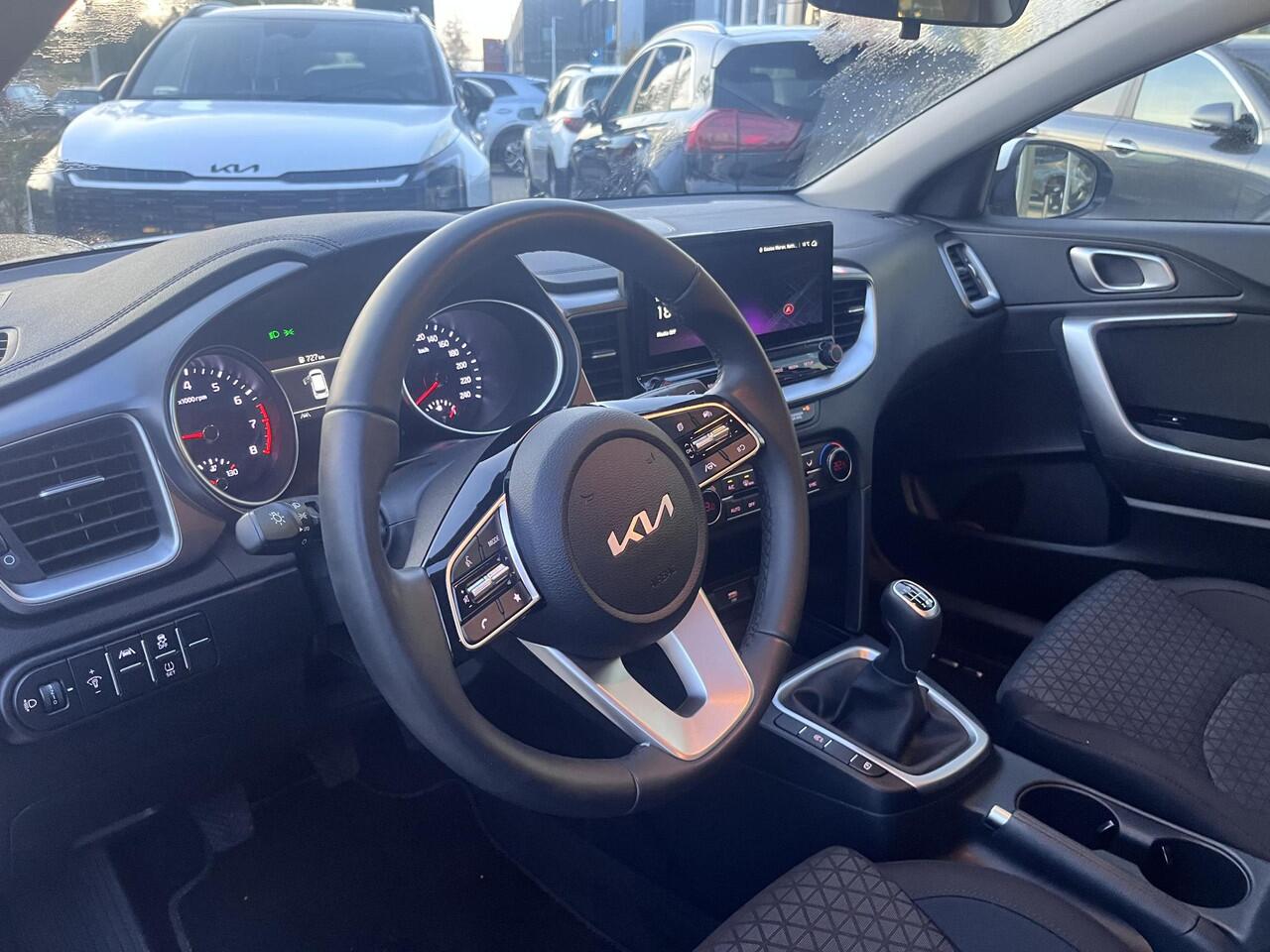 KIA CEE D Ceed Sportswagon 1.0 T-GDi ComfortLine | Climate | Navigatie | Achteruitrijcamera | LMV | Cruise control