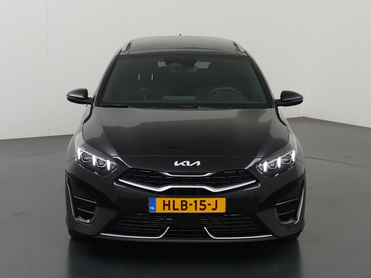 KIA CEE D Ceed Sportswagon 1.5 T-GDi GT-Line | Panoramadak | Matrix LED Koplampen | Stoel/Stuurverwarming | Keyless Go | Elektrisch bedienbare achterklep |