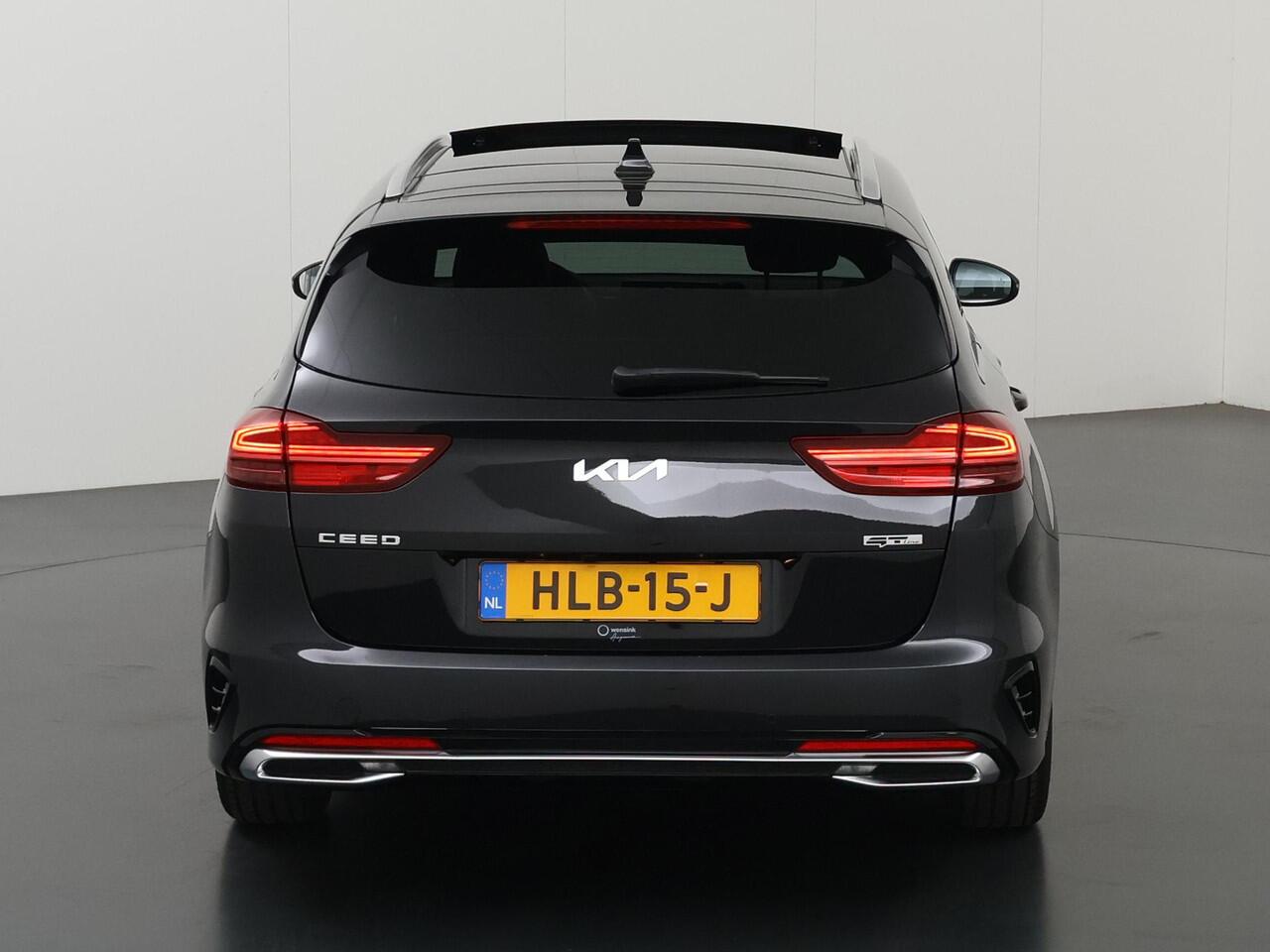 KIA CEE D Ceed Sportswagon 1.5 T-GDi GT-Line | Panoramadak | Matrix LED Koplampen | Stoel/Stuurverwarming | Keyless Go | Elektrisch bedienbare achterklep |