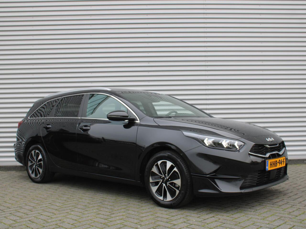 KIA CEE D Ceed Sportswagon 1.0 T-GDi MHEV Design Edition | Stuur-/stoelverwarming | Cruise adapt. | Camera | 16" LM | Dodehoekdetectie | JBL audio | LED |
