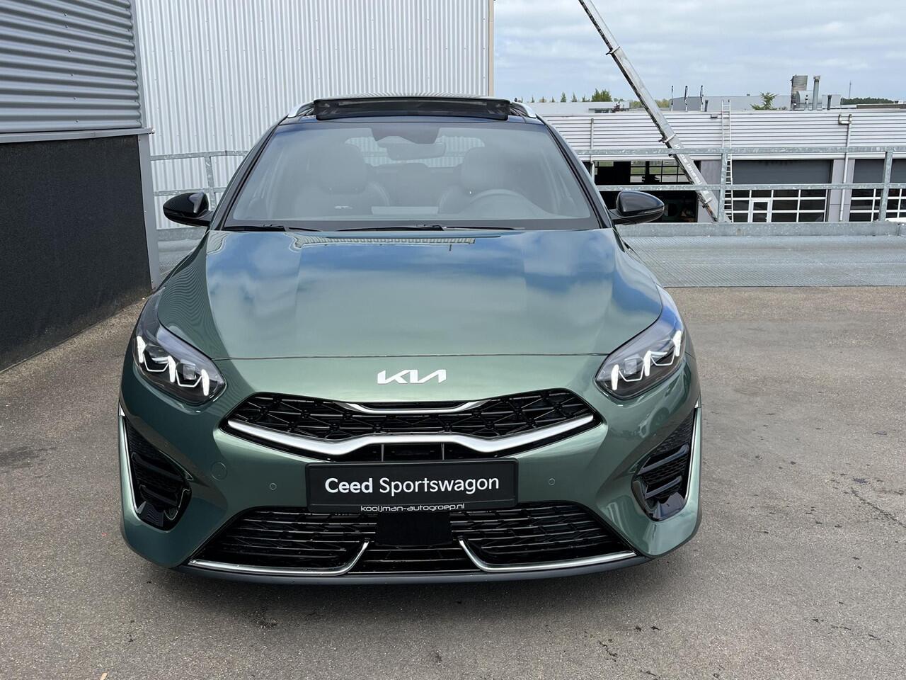 KIA CEE D Ceed Sportswagon 1.5 T-GDi GT-Line ACTIE EXCLUSIEF BIJ KOOIJMAN TIEL: 0344-611400, NIEUW UIT VOORRAADLEVERBAAR! DIRECT RIJDEN!