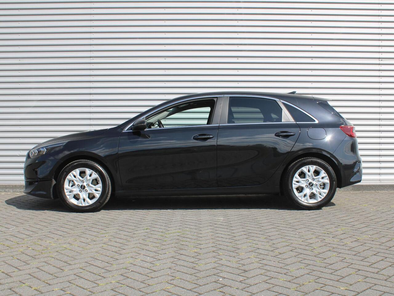 KIA CEE D Ceed 1.5 T-GDi DCT7 DynamicPlusLine | BTW Auto | Automaat | Keyless | Stoel verwarming | Navi | Camera | Adap. Cruise |