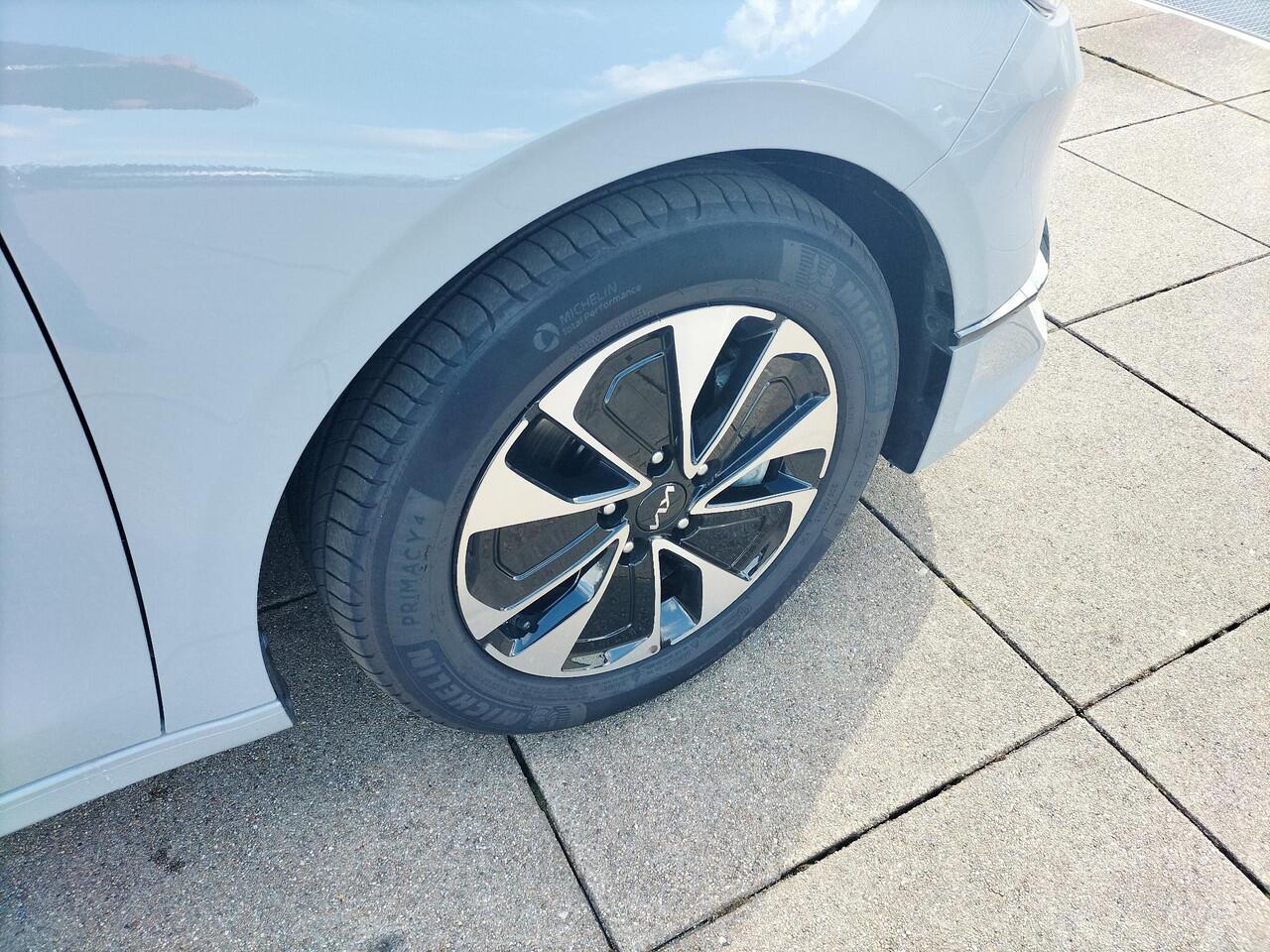 KIA CEE D Ceed Sportswagon 1.0 T-GDi MHEV Design Edition Automaat Navigatie / JBL / Afneembare trekhaak / Elek. achterklep / Parkeersensoren v&a / Dodehoekdetectie /