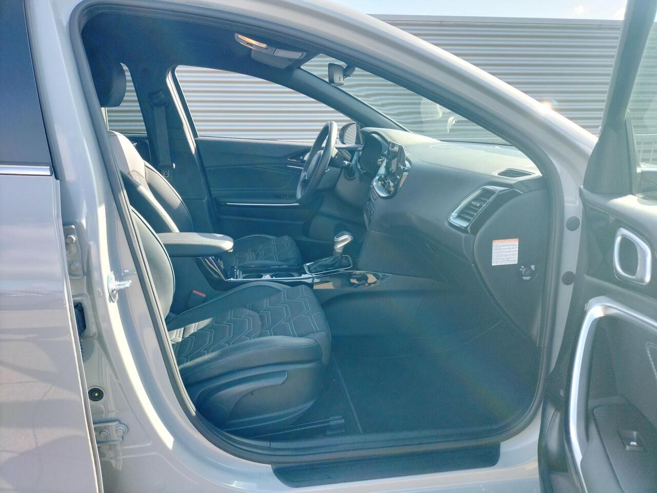 KIA CEE D Ceed Sportswagon 1.0 T-GDi MHEV Design Edition Automaat Navigatie / JBL / Afneembare trekhaak / Elek. achterklep / Parkeersensoren v&a / Dodehoekdetectie /