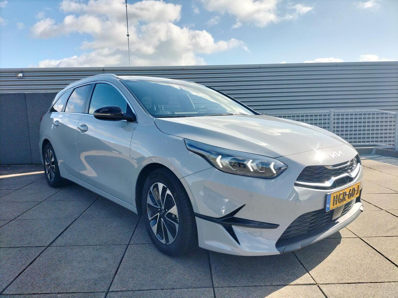 KIA CEE D Ceed Sportswagon 1.0 T-GDi MHEV Design Edition Automaat Navigatie / JBL / Afneembare trekhaak / Elek. achterklep / Parkeersensoren v&a / Dodehoekdetectie /