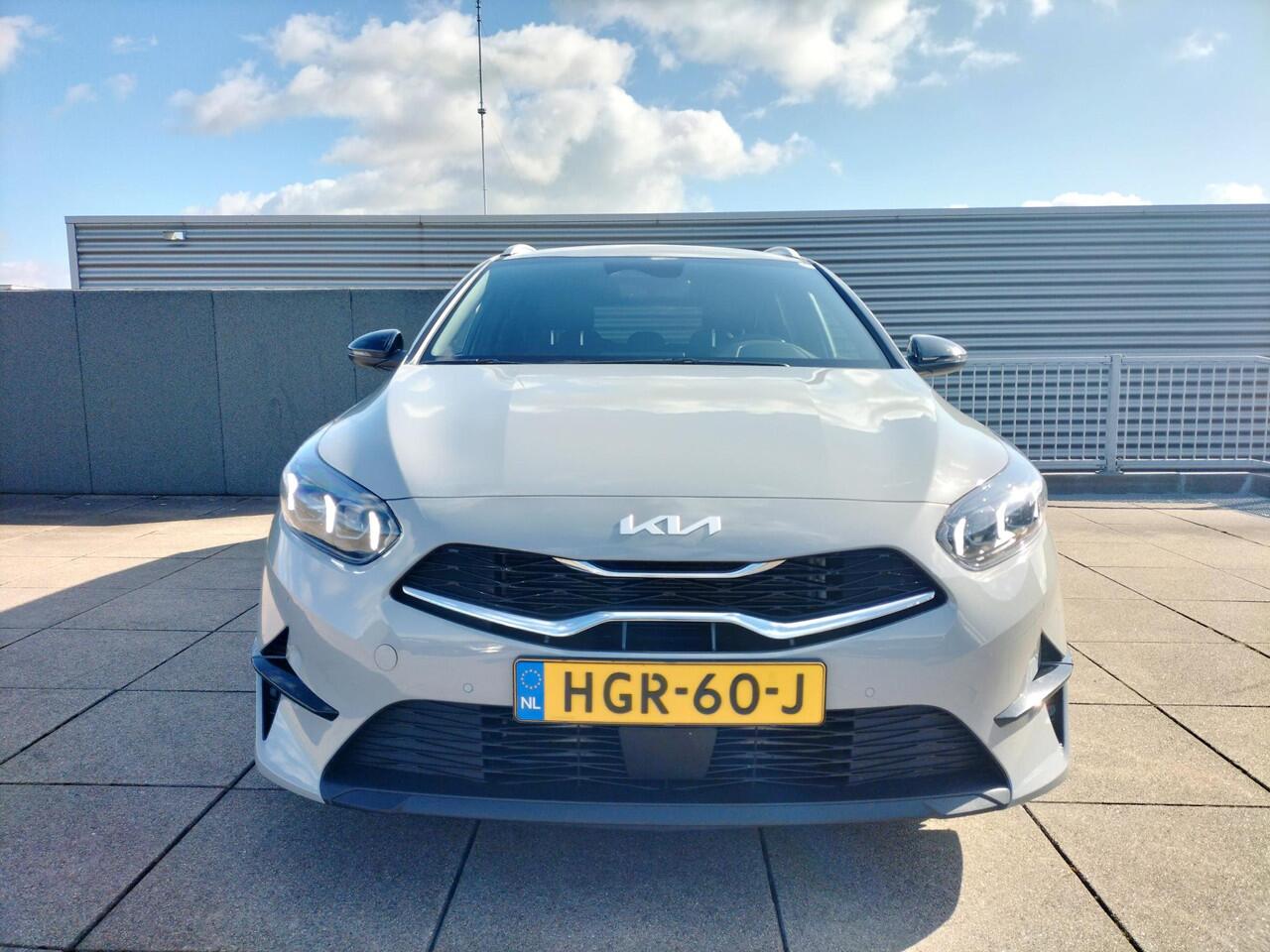 KIA CEE D Ceed Sportswagon 1.0 T-GDi MHEV Design Edition Automaat Navigatie / JBL / Afneembare trekhaak / Elek. achterklep / Parkeersensoren v&a / Dodehoekdetectie /