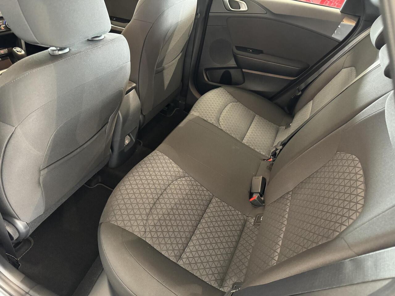 KIA CEE D Ceed Sportswagon 1.0 T-GDi ComfortLine | Apple Carplay/Android Auto | DAB | Navigatie | adaptieve cruise control |