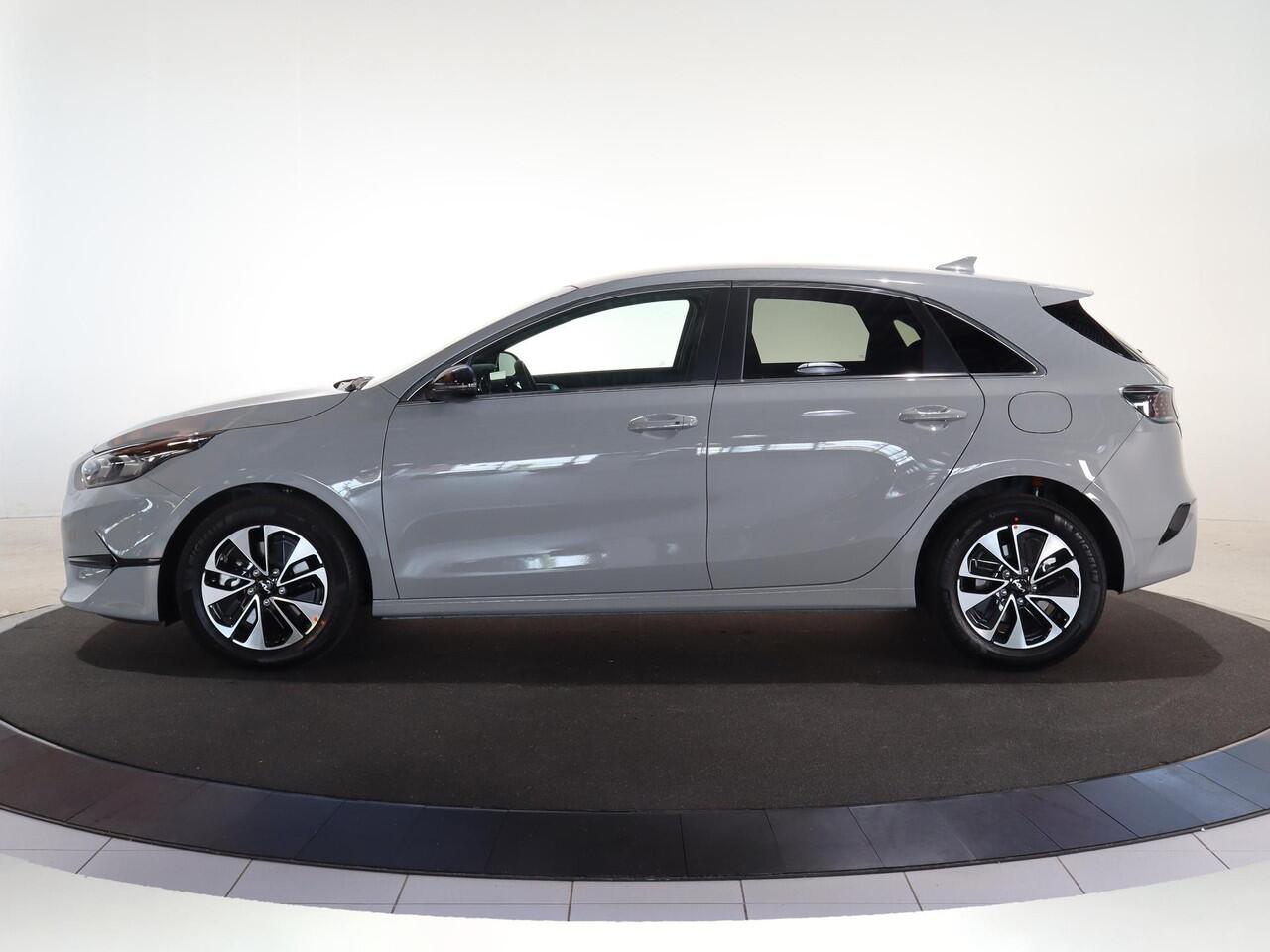 KIA CEE D Ceed 1.0 T-GDi Design Edition | JBL | Stoelverwarming | Parkeersensoren | LED Koplampen | Dodehoekassistentie | Adaptieve cruise control | Stuurwiel verwarmd |