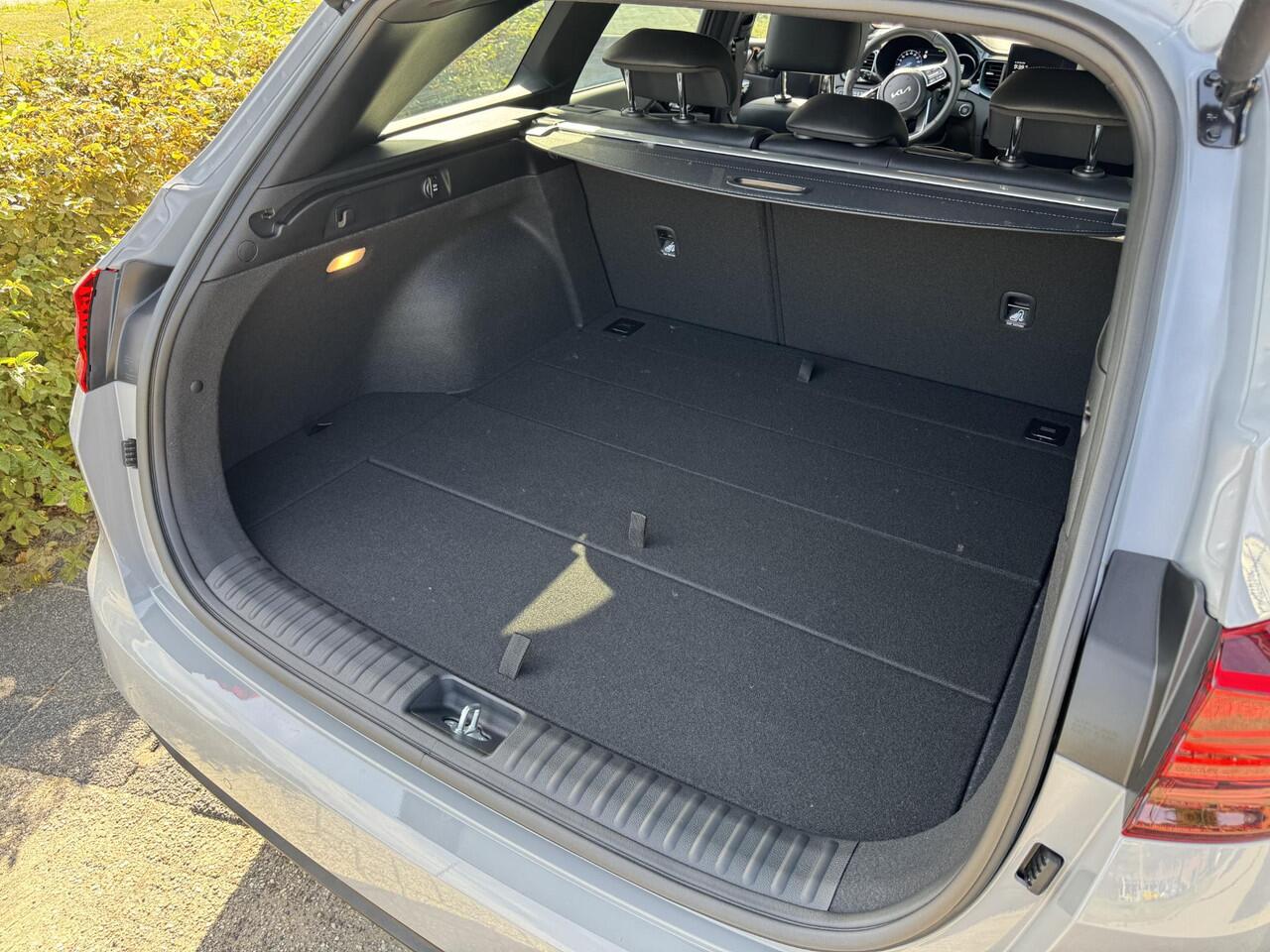 KIA CEE D Ceed Sportswagon 1.0 T-GDi MHEV Design Edition , Direct Leverbaar!, Complete Uitvoering!, Voorraadkorting!