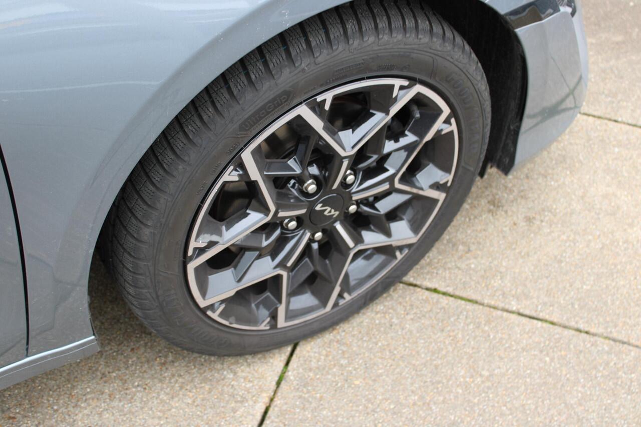 KIA CEE D Ceed Sportswagon 1.5 T-GDi GT-PlusLine Navigatie / Camera / Schuifdak