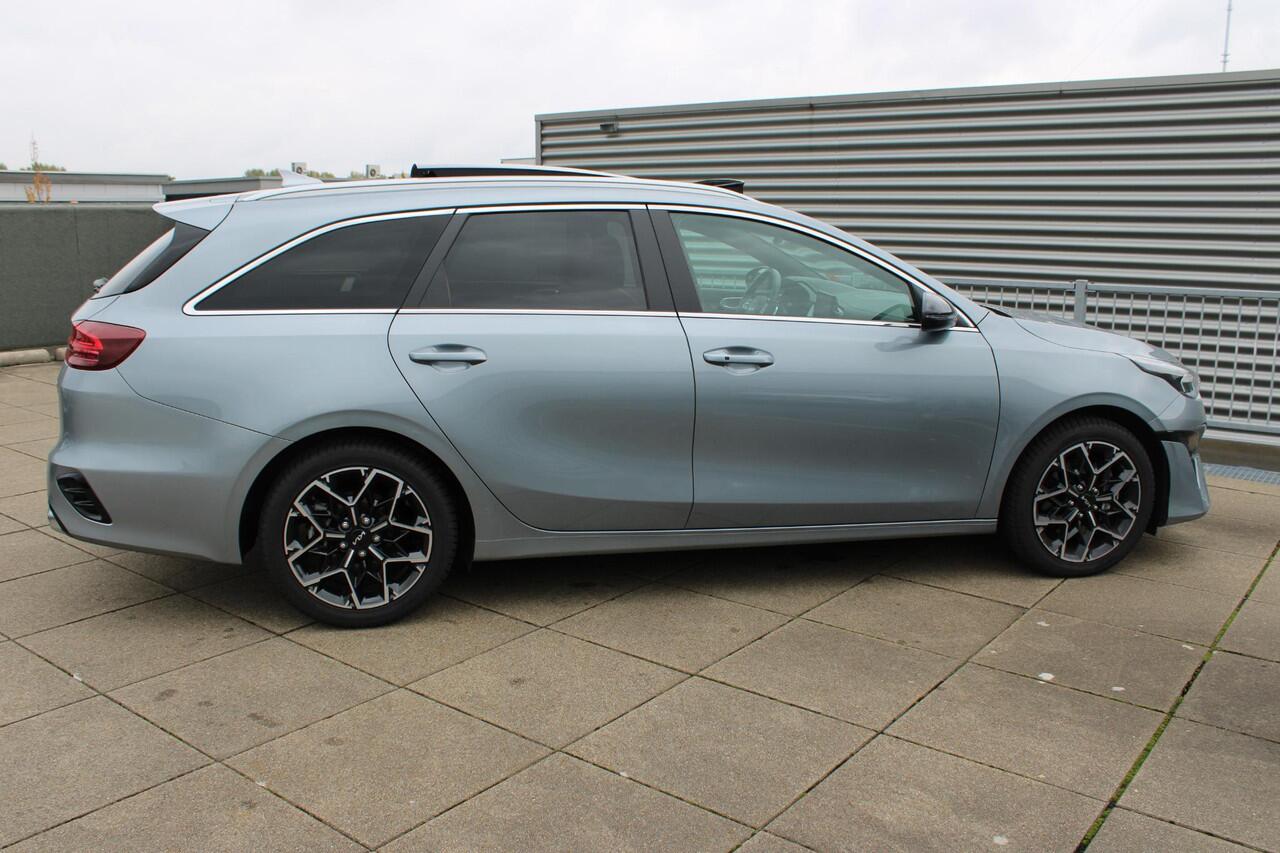 KIA CEE D Ceed Sportswagon 1.5 T-GDi GT-PlusLine Navigatie / Camera / Schuifdak