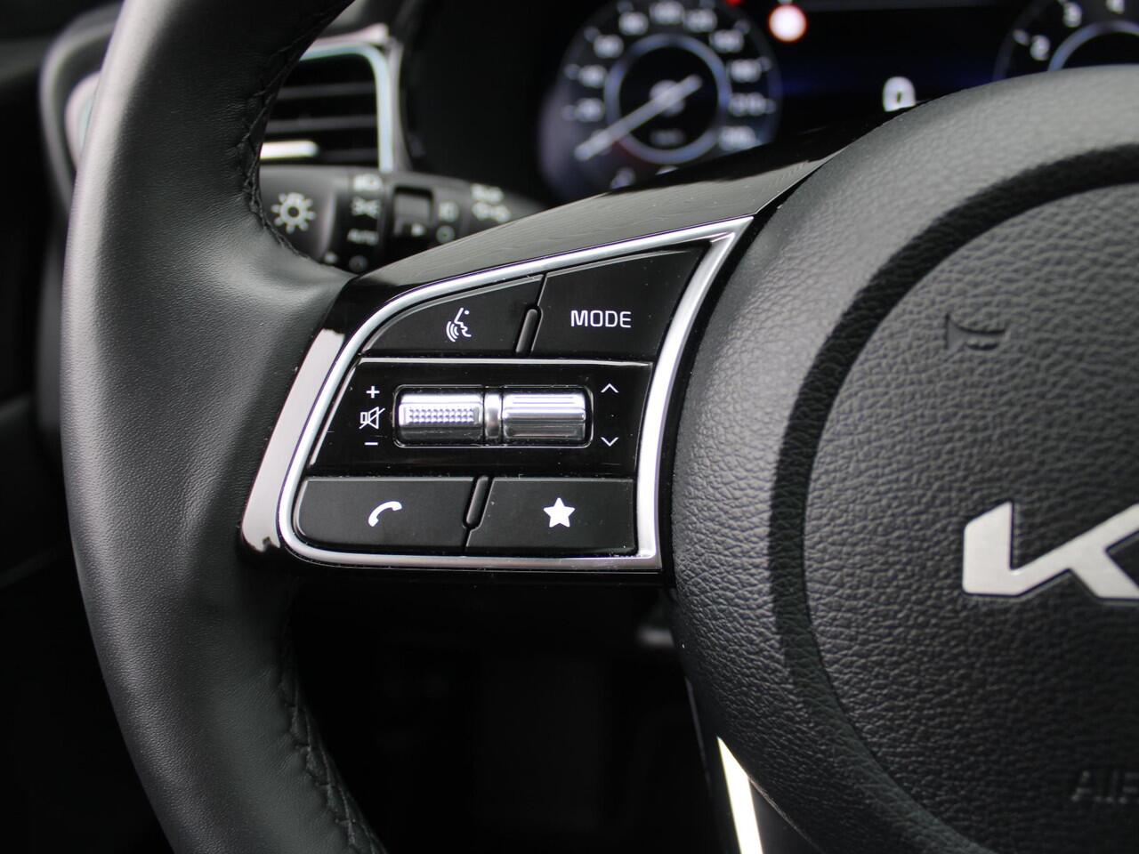 KIA CEE D Ceed Sportswagon 1.0 T-GDi MHEV Design Edition | Stuur-/stoelverwarming | Cruise adapt. | Camera | 16" LM | Elek. achterklep | JBL audio | LED |