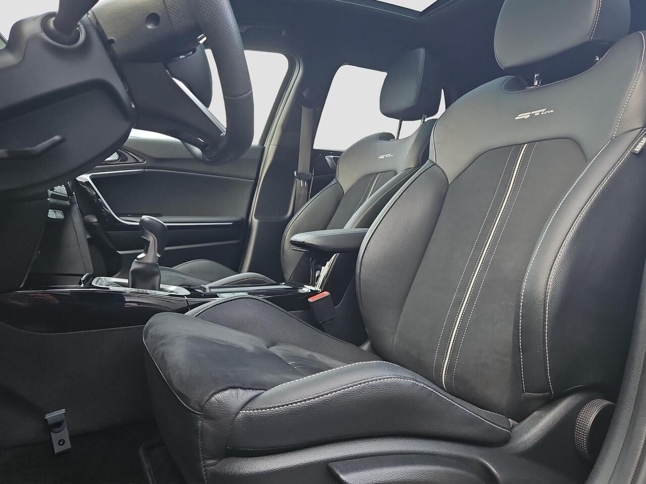 KIA CEE D Ceed Sportswagon 1.5 T-GDi GT-Line | Sportstuur | Pano | Stoel- en Stuurverwarming | Dodehoek Ass. | Navi | Clima | Elektr. Achterklep |