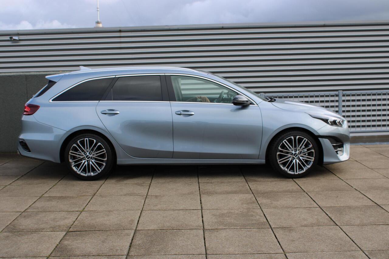 KIA CEE D Ceed Sportswagon 1.5 T-GDi GT-PlusLine Navigatie / Schuifdak / El.stoelen + Geheugen /