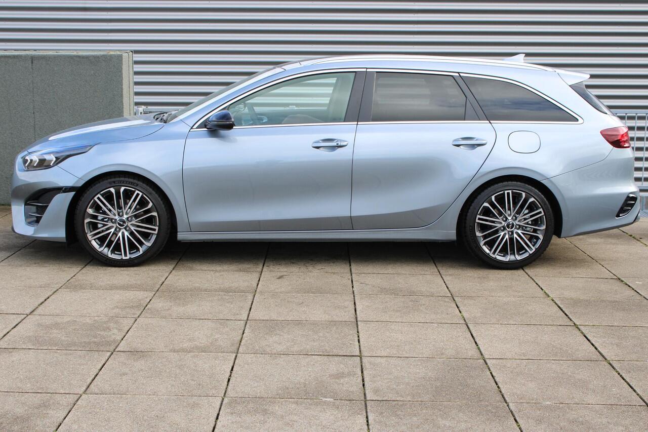 KIA CEE D Ceed Sportswagon 1.5 T-GDi GT-PlusLine Navigatie / Schuifdak / El.stoelen + Geheugen /