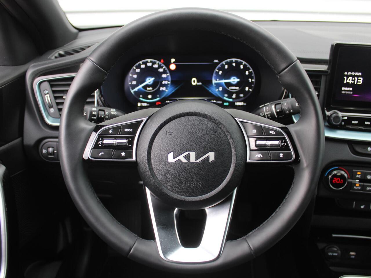 KIA CEE D Ceed 1.0 T-GDi MHEV Design Edition | Stuur-/stoelverwarming | Cruise adapt. | Camera | 16" LM | Dodehoekdetectie | JBL audio | LED |