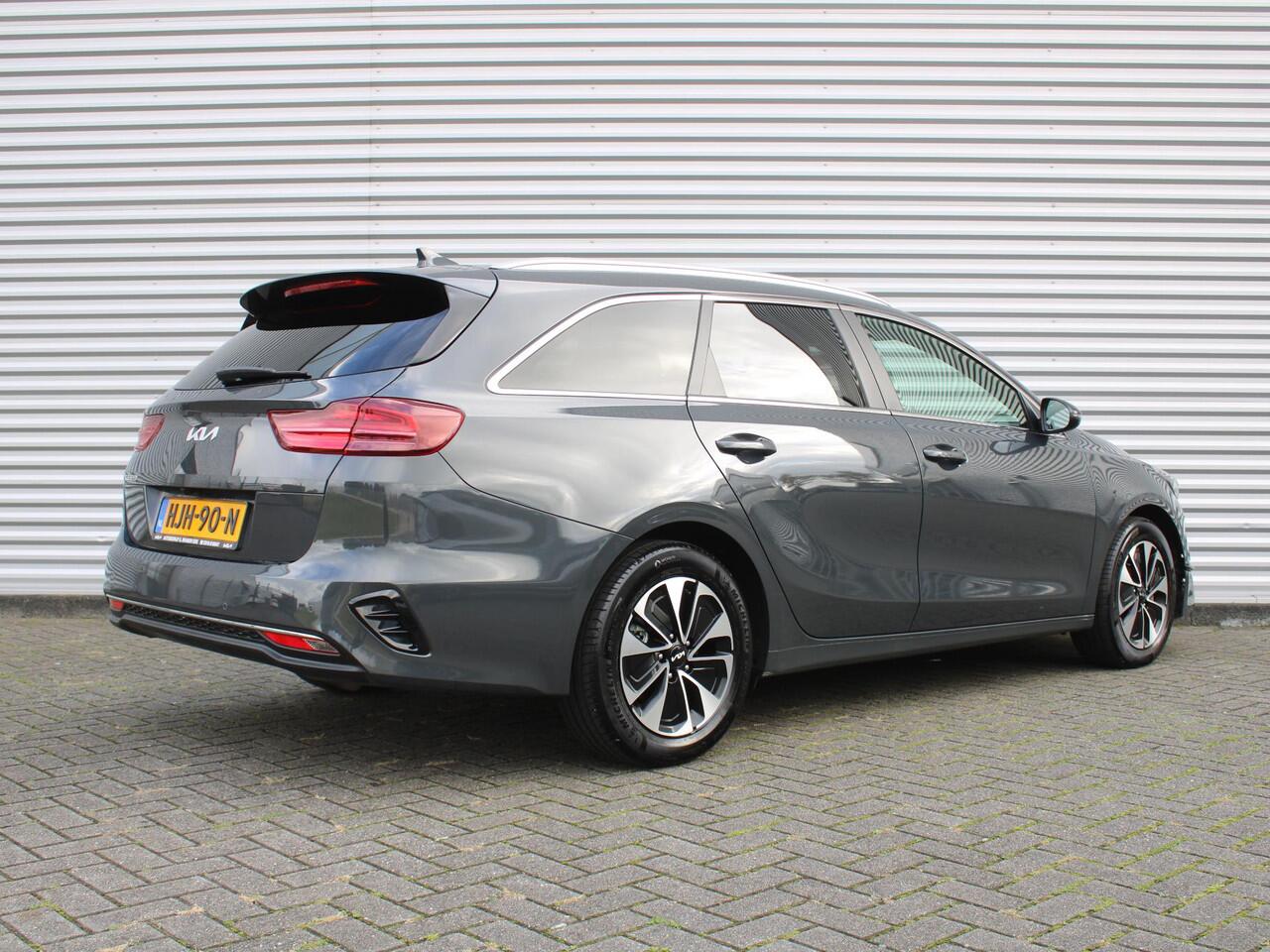 KIA CEE D Ceed Sportswagon 1.0 T-GDi MHEV Design Edition | Stuur-/stoelverwarming | Cruise adapt. | Camera | 16" LM | Dodehoekdetectie | JBL audio | LED |