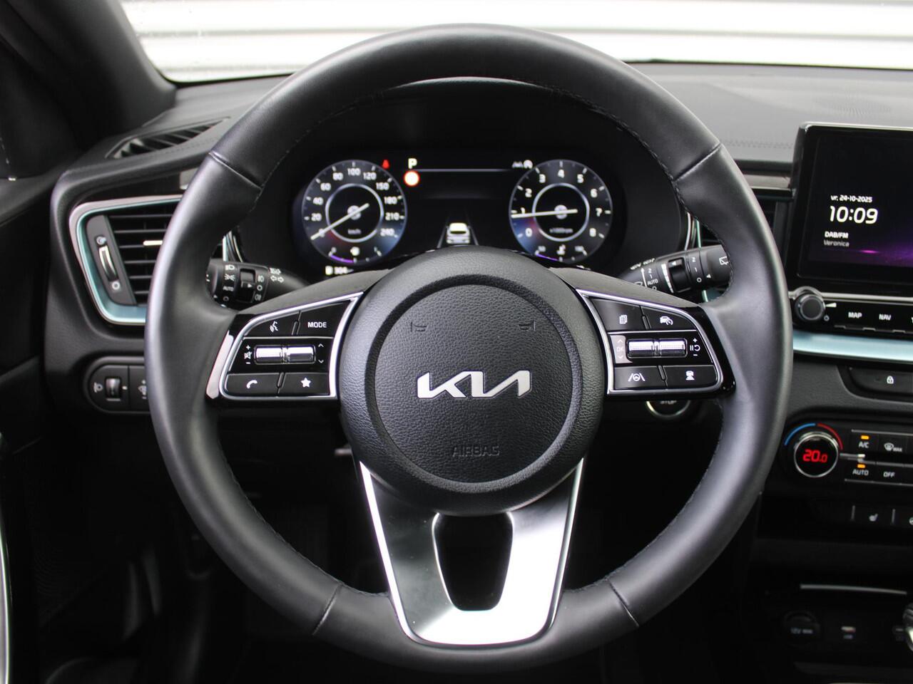 KIA CEE D Ceed Sportswagon 1.0 T-GDi MHEV Design Edition | Stuur-/stoelverwarming | Cruise adapt. | Camera | 16" LM | Dodehoekdetectie | JBL audio | LED |