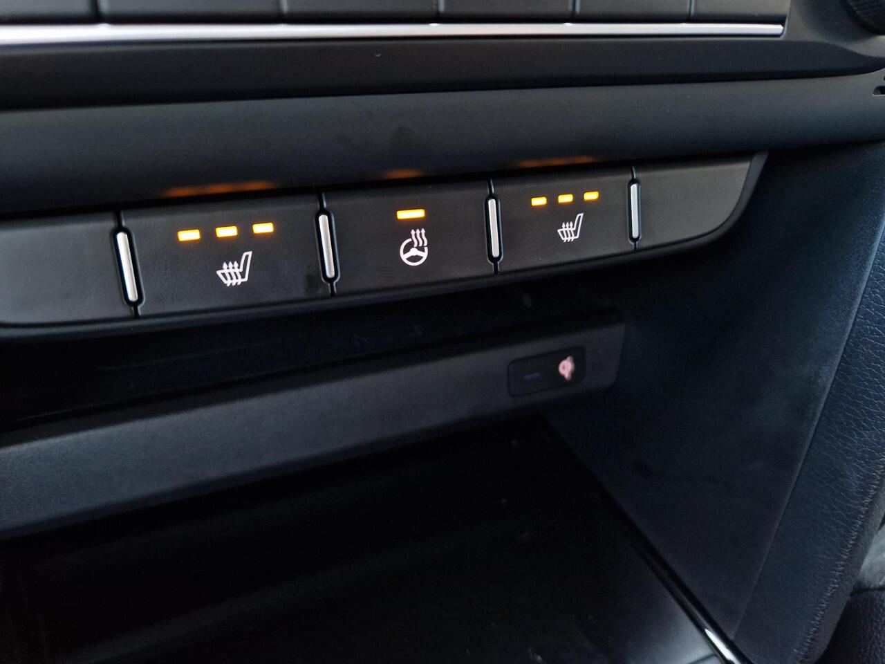 KIA CEE D Ceed Sportswagon 1.0 T-GDi DynamicPlusLine | Cruise | Lane Assist | LED | Camera | Sensoren | Stoel- en Stuurverwarming |