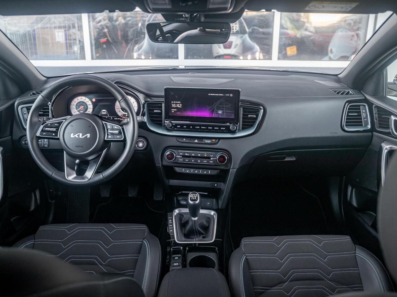 KIA CEE D Ceed Sportswagon 1.0 T-GDi Design Edition l Navigatie l Stoel en stuurwielverwarming l EL. kofferklep l JBL premium Sound