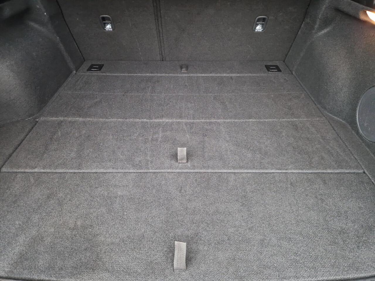 KIA CEE D Ceed Sportswagon 1.0 T-GDi Design Edition | JBL | Stoelverwarming | Climate | Dodehoek | LED |