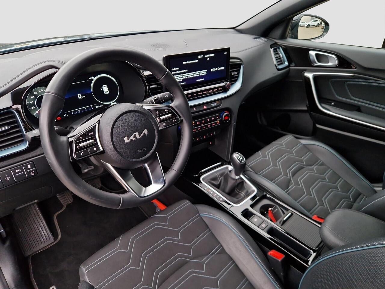 KIA CEE D Ceed Sportswagon 1.0 T-GDi Design Edition | JBL | Stoelverwarming | Climate | Dodehoek | LED |