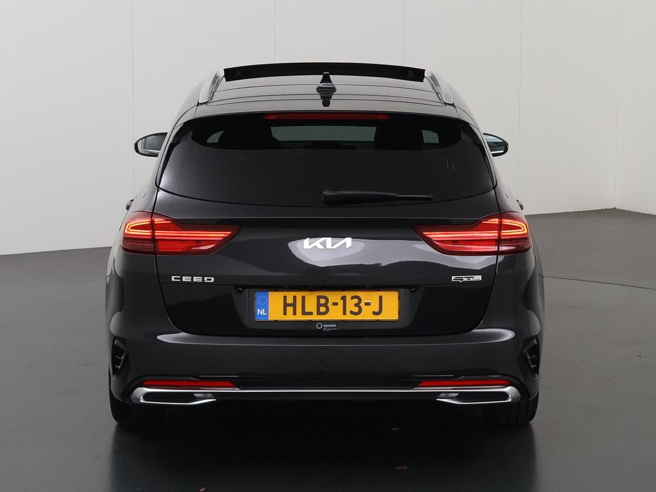 KIA CEE D Ceed Sportswagon 1.5 T-GDi GT-Line | Panoramadak | Matrix LED Koplampen | Stoel/Stuurverwarming | Keyless Go | Elektrisch bedienbare achterklep