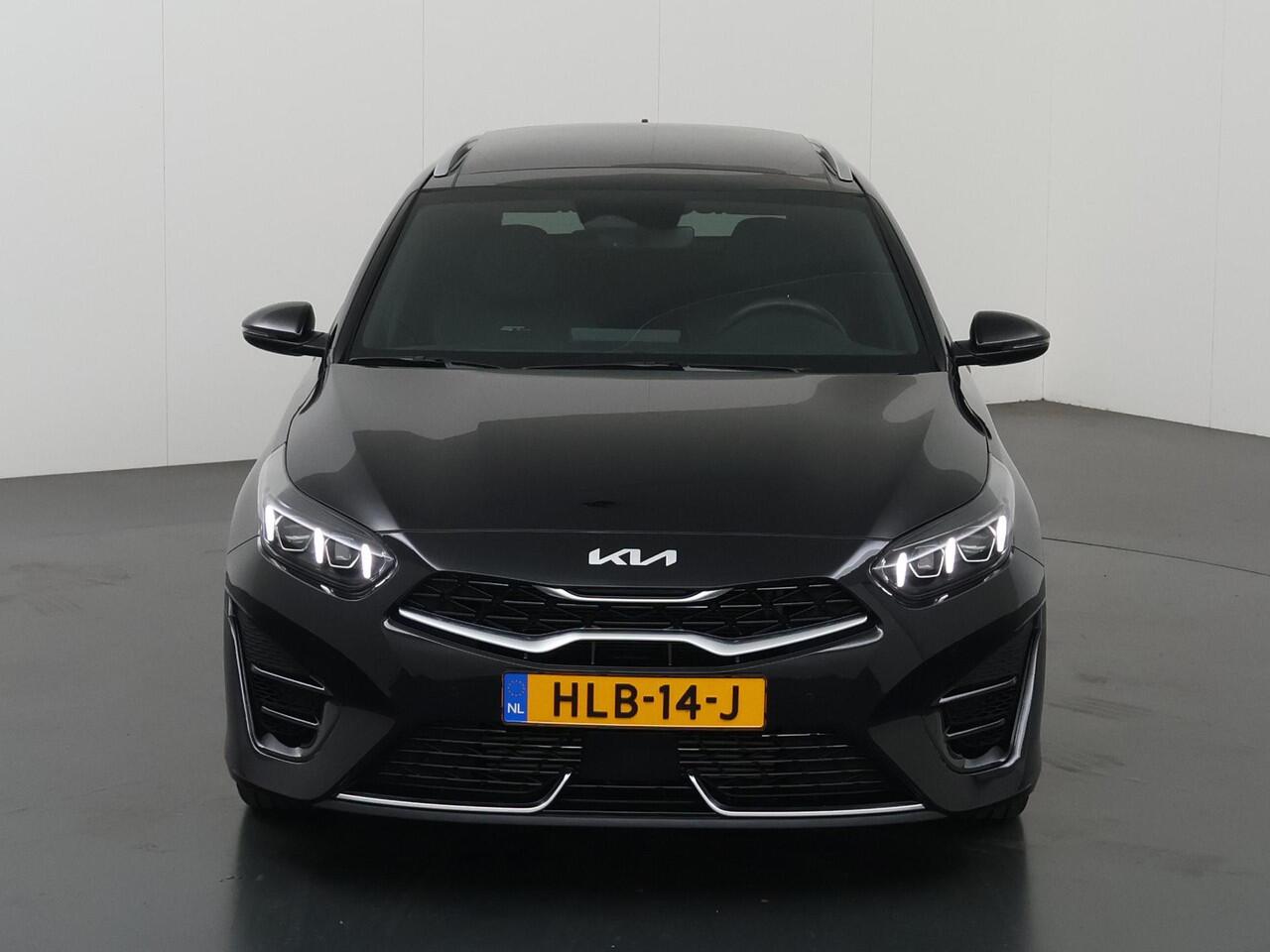 KIA CEE D Ceed Sportswagon 1.5 T-GDi GT-Line | Panoramadak | Matrix LED Koplampen | Stoel/Stuurverwarming | Keyless Go | Elektrisch bedienbare achterklep