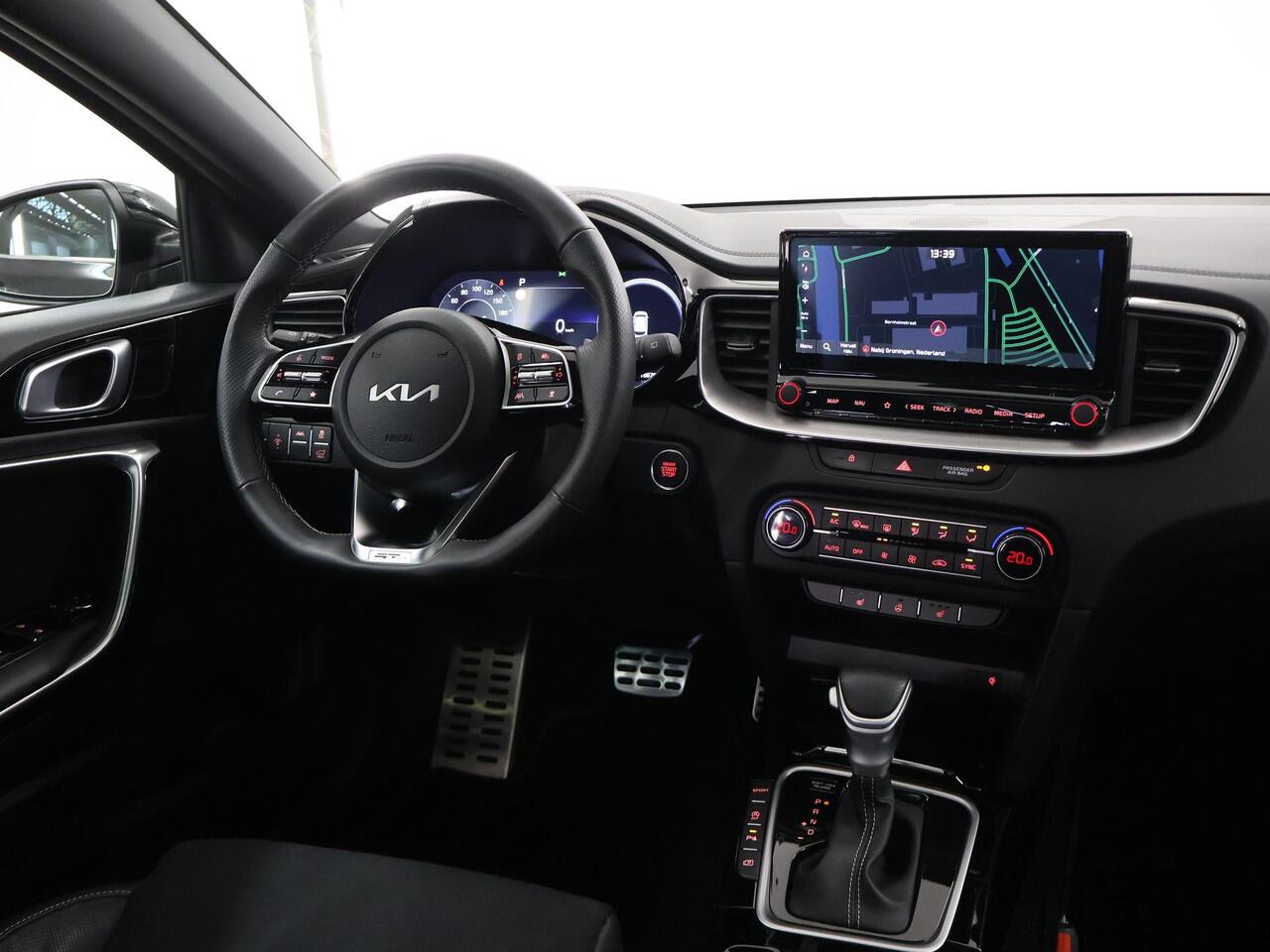 KIA CEE D Ceed Sportswagon 1.5 T-GDi GT-Line | Panoramadak | Matrix LED Koplampen | Stoel/Stuurverwarming | Keyless Go | Elektrisch bedienbare achterklep