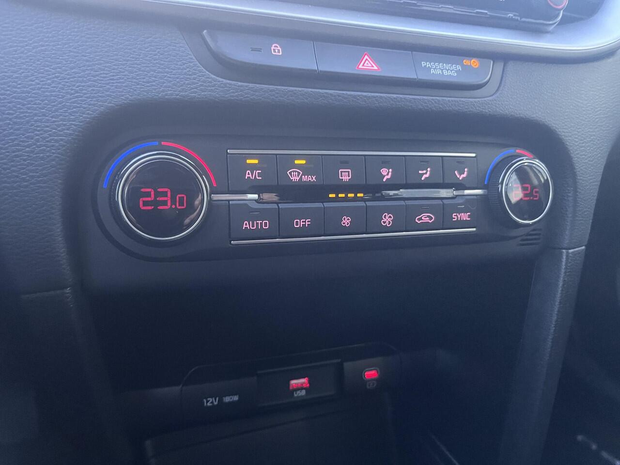 KIA CEE D Ceed Sportswagon 1.0 T-GDi ComfortLine | Climate | Navigatie | Achteruitrijcamera | LMV | Cruise control