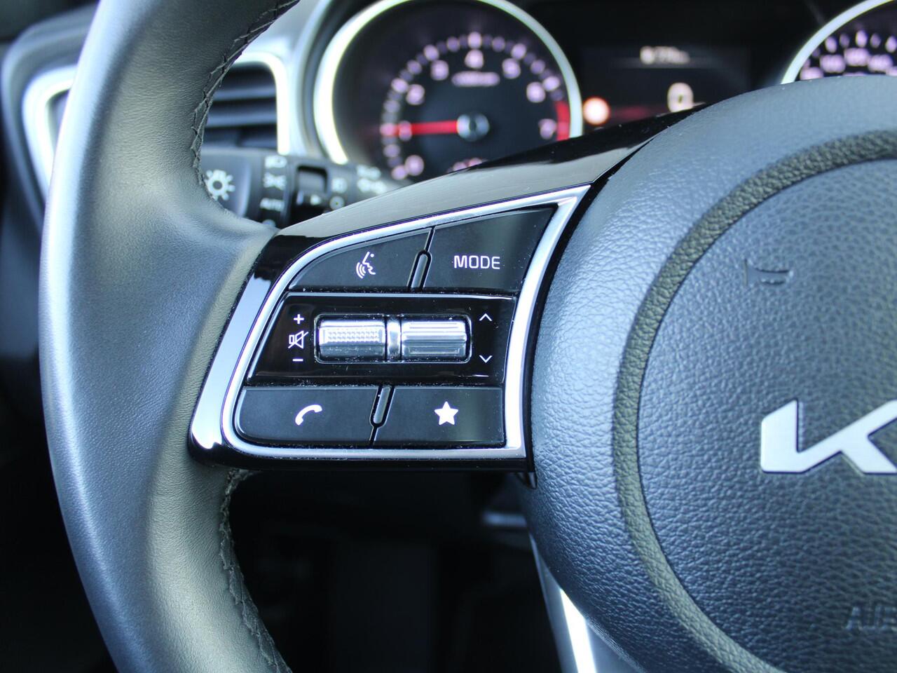 KIA CEE D Ceed Sportswagon 1.0 T-GDi DynamicLine | Camera | Clima | Cruise | 16" LM | Navi | LED | Apple CarPlay/Android Auto |