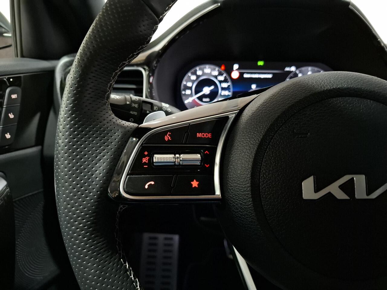 KIA CEE D Ceed Sportswagon 1.5 T-GDi GT-PlusLine AUTOMAAT, Stoel en stuur verwarming.