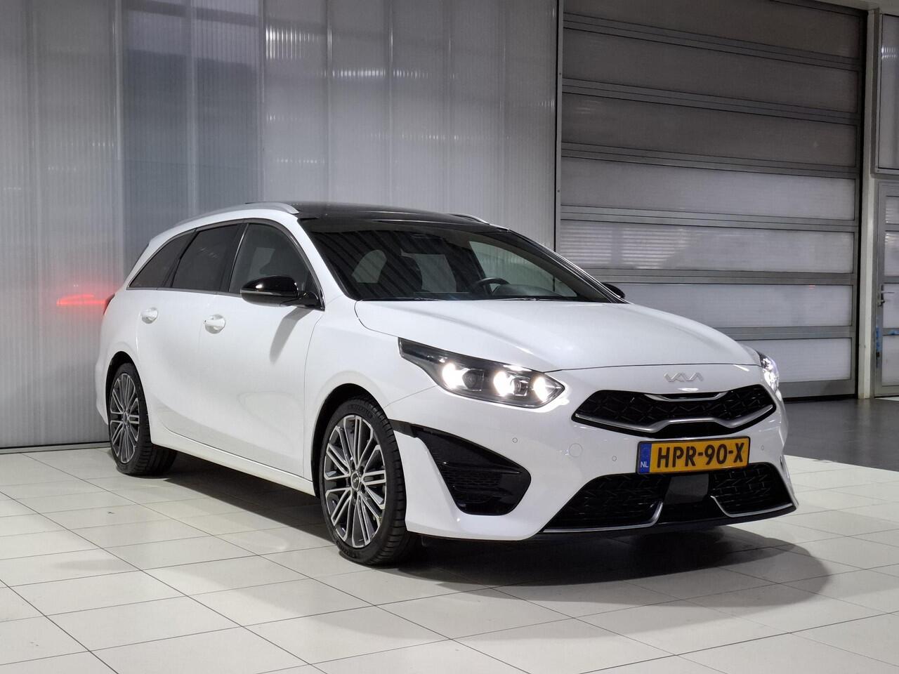 KIA CEE D Ceed Sportswagon 1.5 T-GDi GT-PlusLine AUTOMAAT, Stoel en stuur verwarming.