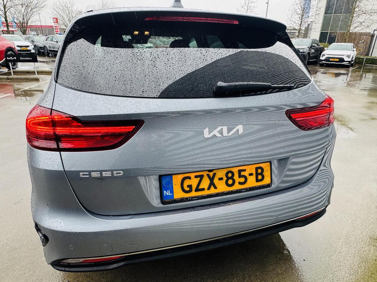 KIA CEE D Ceed Sportswagon 1.5 T-GDi DynamicPlusLine Privacyglass | Keyless | Navi | Camera | Electr. Achterklep