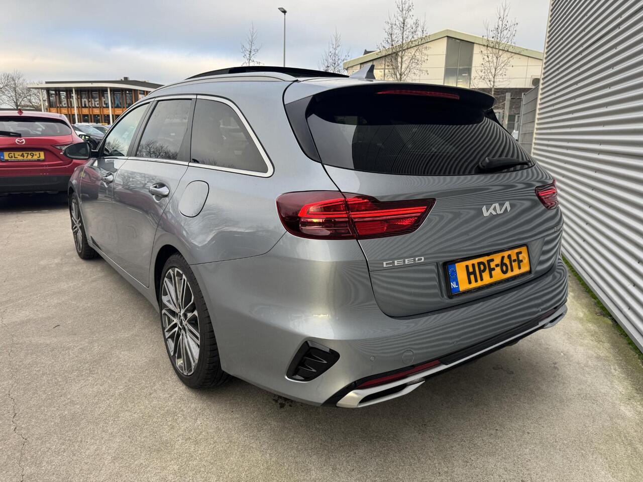 KIA CEE D Ceed Sportswagon 1.5 T-GDi GT-PlusLine Automaat|Panoramadak|Stoelen & Stuurwiel verwarmd|Dodehoekdetectie|PDC|LED|BTW-auto|1e Eigenaar
