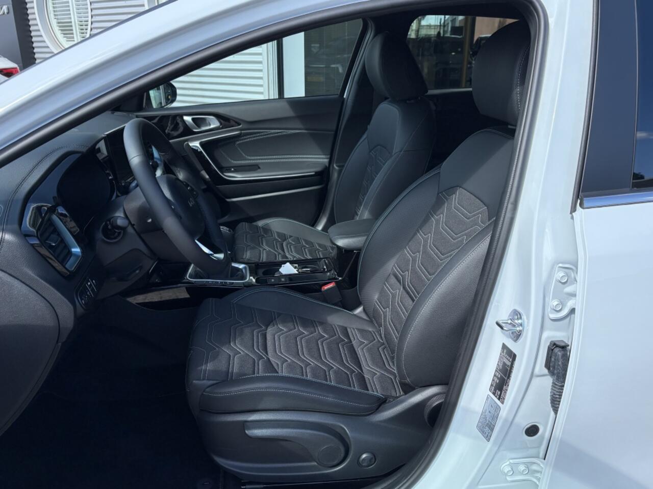 KIA CEE D Ceed 1.0 T-GDi Design Edition '' Private lease v.a ¤ 469,-''