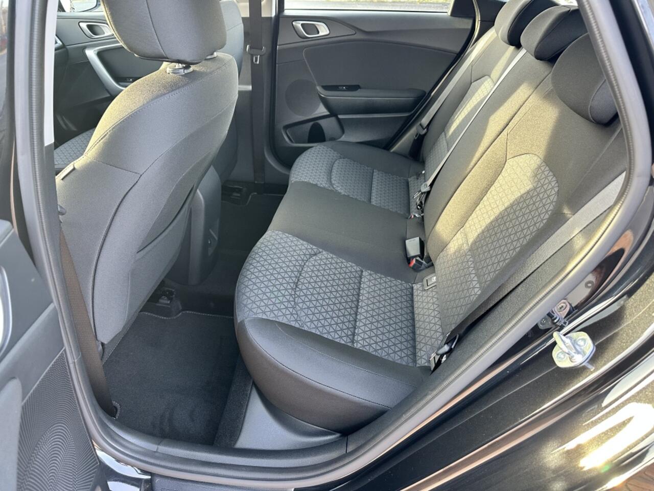 KIA CEE D Ceed Sportswagon 1.0 T-GDi ComfortLine | Navigatie | Cruise Control