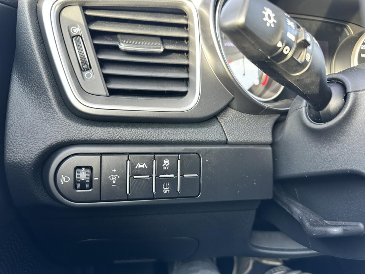 KIA CEE D Ceed Sportswagon 1.0 T-GDi ComfortLine | Navigatie | Cruise Control