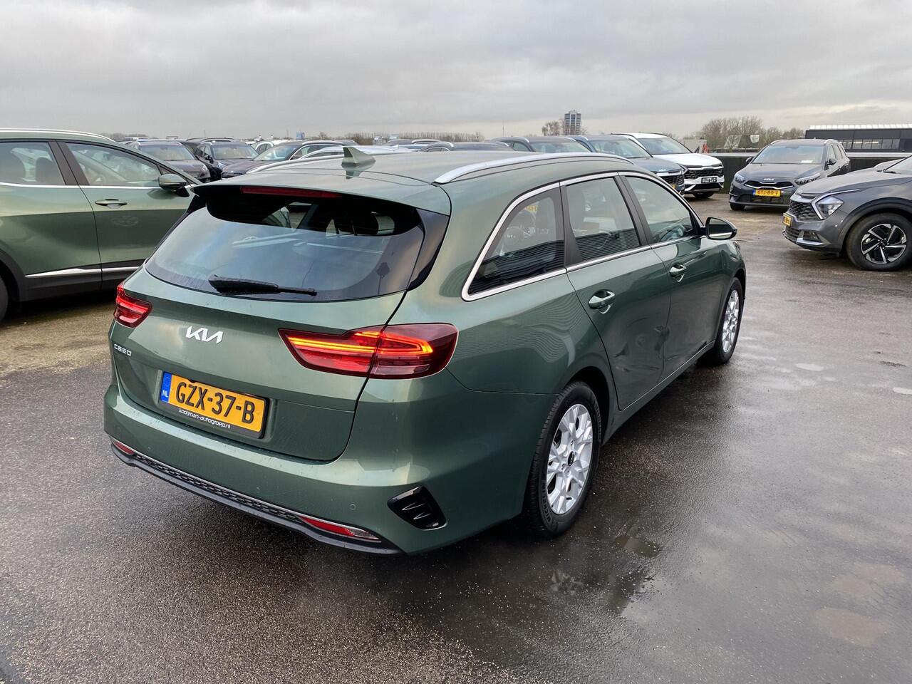KIA CEE D Ceed Sportswagon 1.0 T-GDi DynamicLine NL-auto, 1e eigen., dealer onderhouden, parkeersensoren v&a, navigatie Apple CarPlay/Android Auto, cruise control,